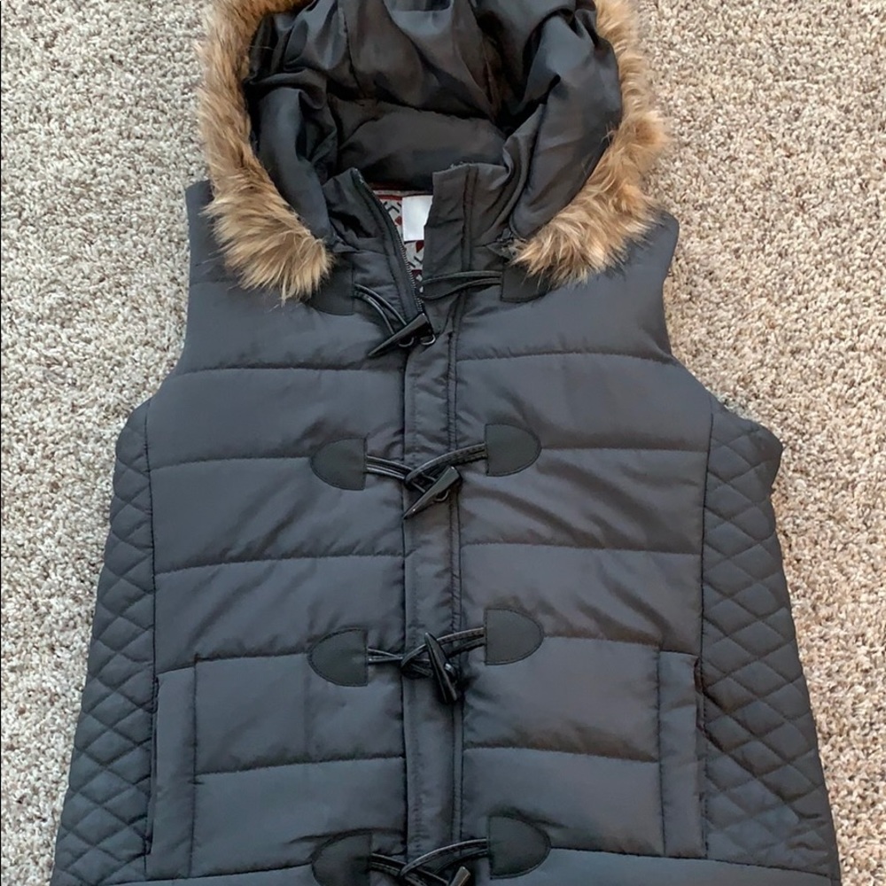 Vanity vest